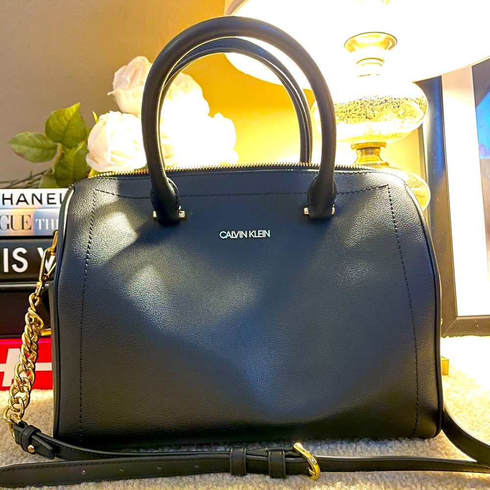 ✨SOLD✨ Calvin Klein crossbody